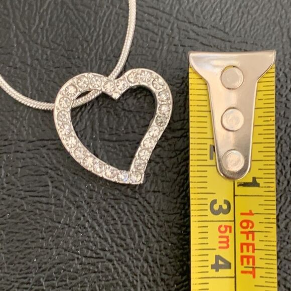 Open Heart Pendant Necklace with Swarovski Crystals - Friend Birthday Gift NEW - Picture 7 of 7